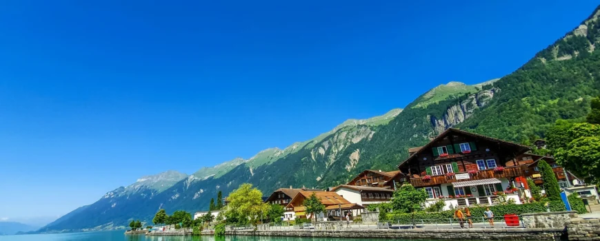 Daytrip to Swiss Villages